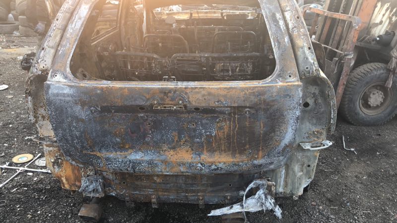 成都報(bào)廢汽車回收講解老舊車如何降低自燃的程度