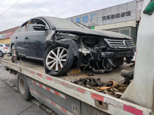 成都報廢汽車回收淺析車引起自燃的原因